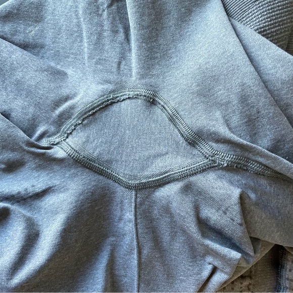 Grey Gymshark Vital Seamless Leggings v2 - Picture 4 of 4